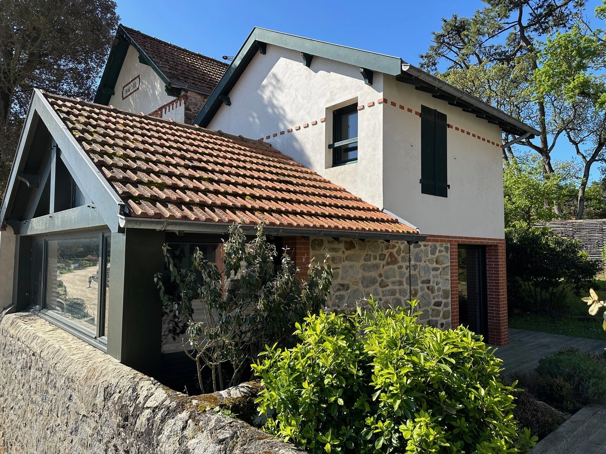 realisation-fouasson-2025-toitire-pierre-enduit (12)